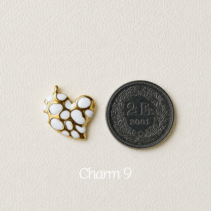 Nos charms