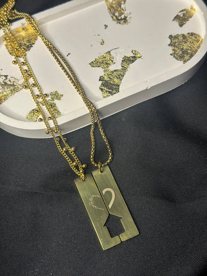 "House" necklace (2pcs)