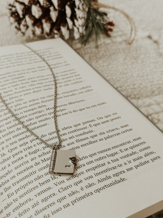 Collier "Livre"